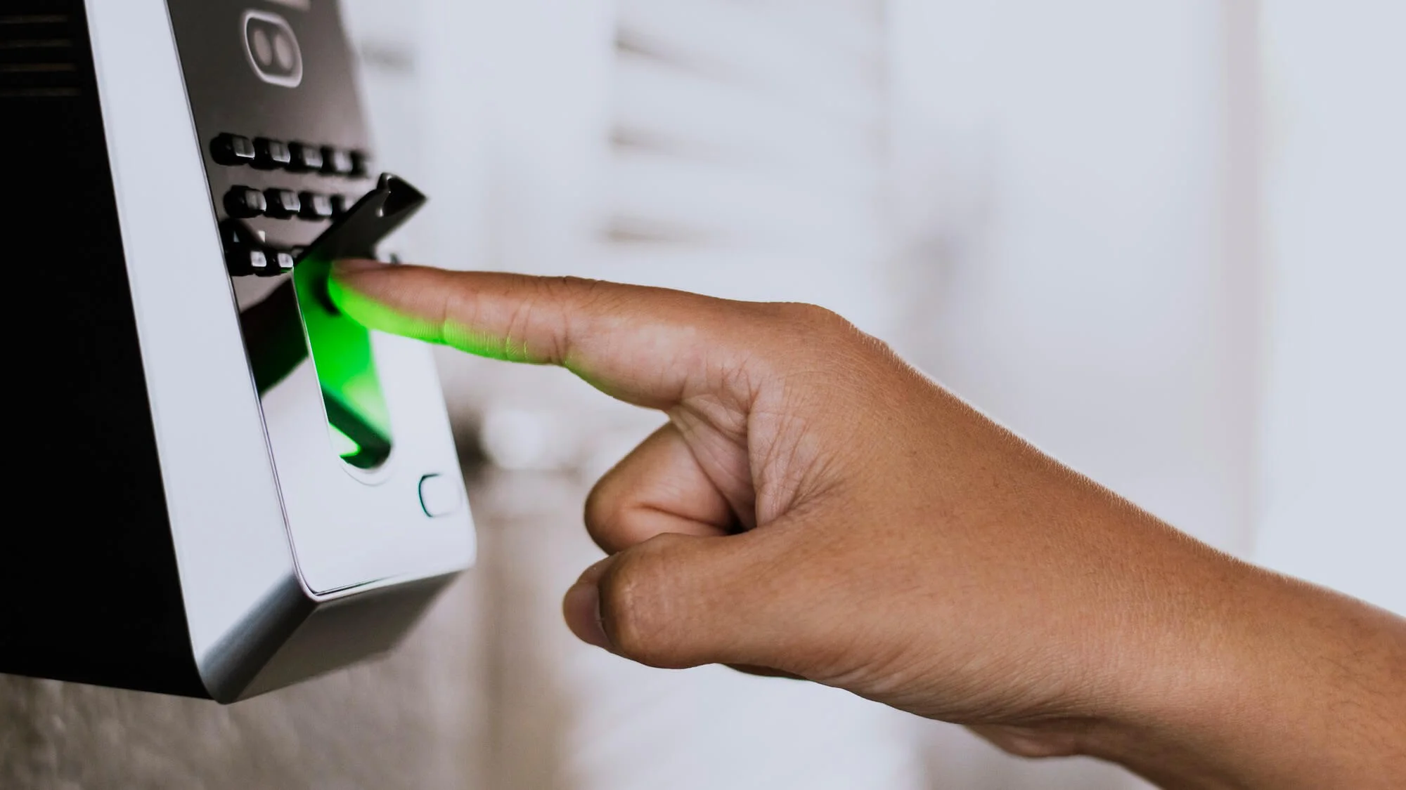 Qué se requiere para un control de acceso